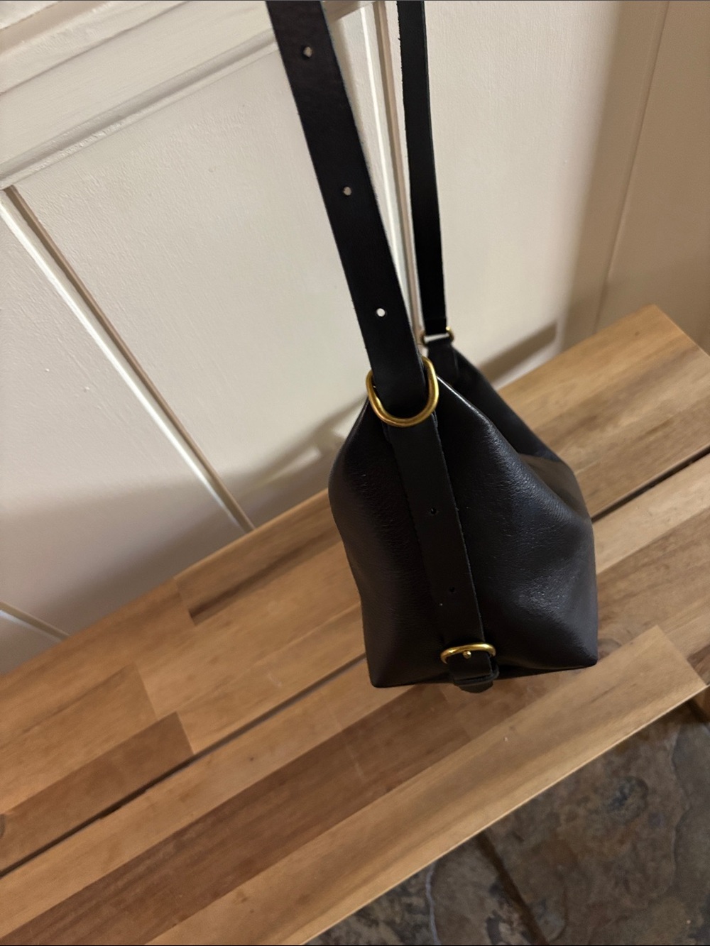 Madewell Leather Sling Bag - Picture 5 of 8